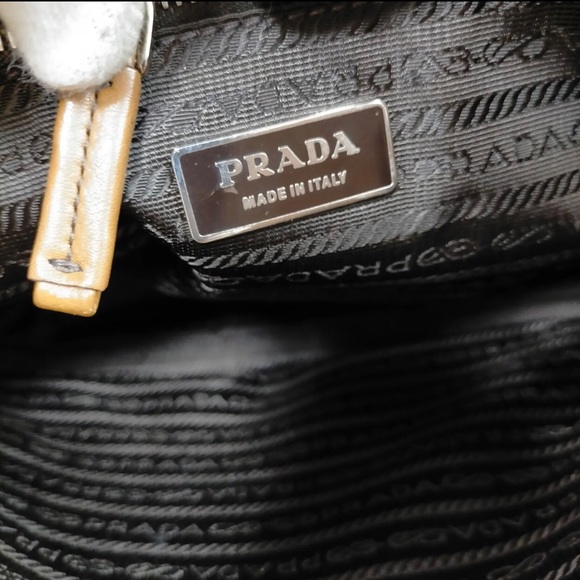 🌟FINAL 🌟Prada Vitello Leather Daino Tote/Shoulderbag. Tan Leather. 🌟 2x HP🌟 - Picture 7 of 9